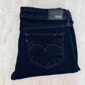 Levi’s Demi Curve Low Rise Skinny Jeggings